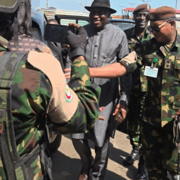Photo News: Ivory Coast Government Facilitates The Exist Of Nigerian Former President Goodluck Jonathan From Guinea-Bissau After Military Coup, ECOMOG Soldiers Escort Him