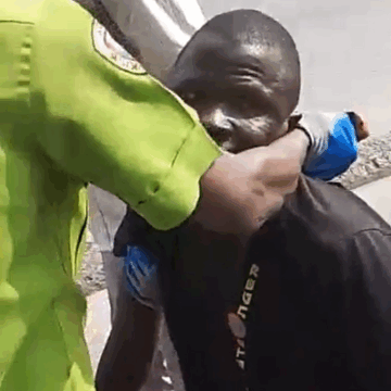 image Lagos State Environmental Sanitation Corps, Enforces Clearance Operation At Ketu-Alapere, Removed Beggars And Individuals Constituting Nuisance Along The Road Median.