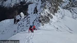 image Avalanche In Mount Yalung Ri Kills 7 Climbers