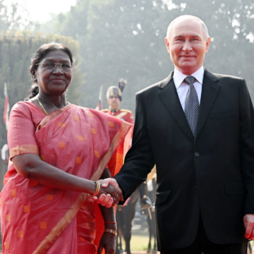 Photo News: Indian President Droupadi Murmu Accords Ceremonial Welcome To Russian Vladimir Putin At Rashtrapati Bhavan.