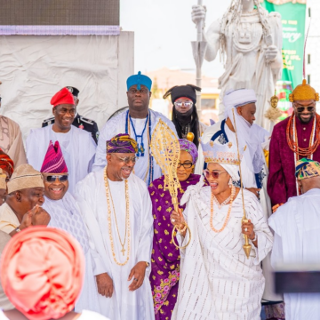 First lady of Nigeria Oluremi Tinubu Honored as Yeye Asiwaju Gbogbo Ile Oodua at Ooni’s 10th Anniversary