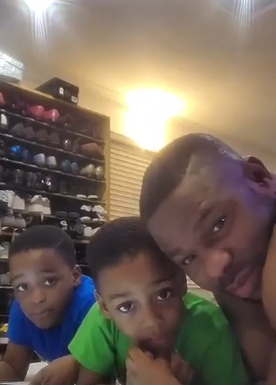 28-Year After, Nigerian Gospel Artist Yinka Ayefele Shares Car Crash Story With His Triplets.