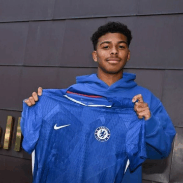 Sport Story: Thiago Silva’s Son Isago Signs First Professional Contract With Father’s Former Club, Chelsea.