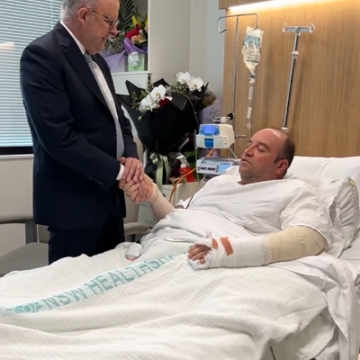 image Australian Prime Minister Anthony Albanese Visits Bondi Beach Terrorist’s Interrupter At The Hospital, Praises His Selfless Courage In Saving Lives