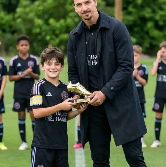 Sport Story: Lionel Messi’s Son Ciro With Zlatan Receiving His Golden Boot Award