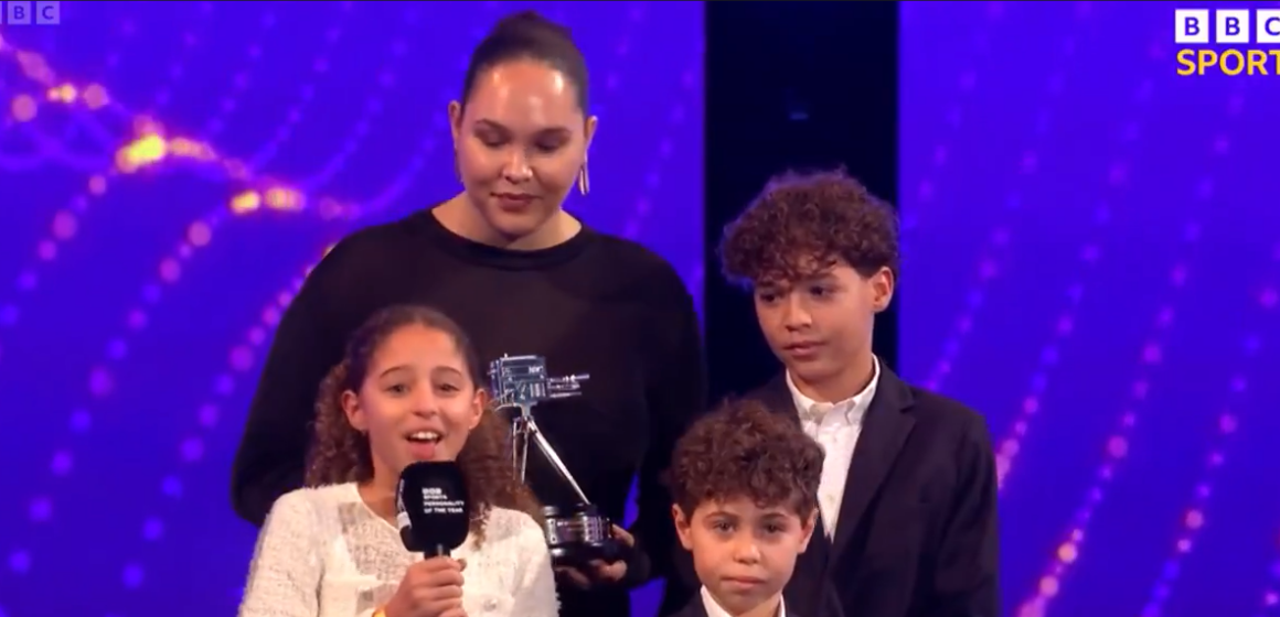 Thierry Henry’s Children – Teya, Trystan, Tatiana & Gabby – Presenting Their Father With The Lifetime Achievement Award At The 2025 BBC Sport Personality Of The Year Awards