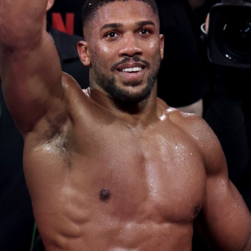 “Big Things Coming In The New Year, So Stay Tuned.“—Professional Boxer Anthony Joshua, Teases Fans About Coming Events