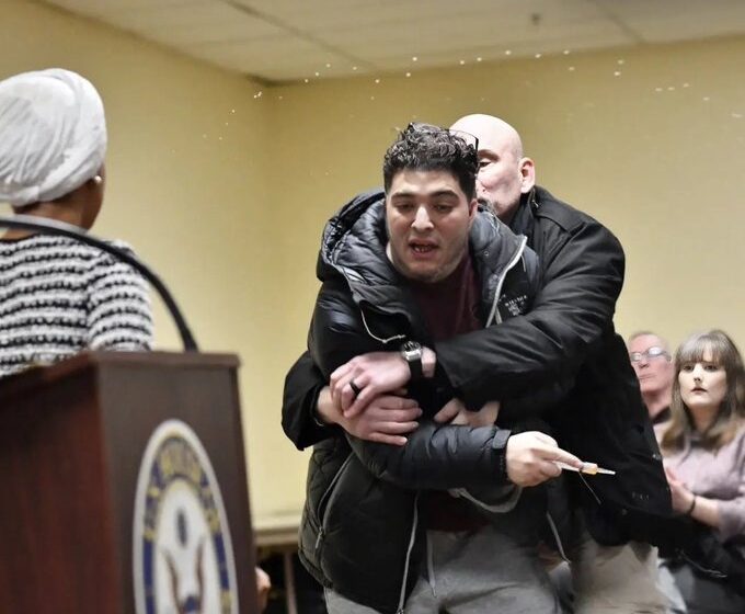 “I Don’t Let Bullies Win”—U.S. Rep. Ilhan Omar Responds After Man Sprayed Her With An Unknown Substance During A Town Hall Event In Minnesota.