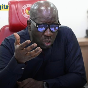 Outrage in Edo as Obaseki’s aide makes derogatory remarks against Oba of Benin… “Call your dog to order,” Mayaki advises Obaseki… “Count me out of any fight against the Oba,” Edo PDP publicity secretary declares