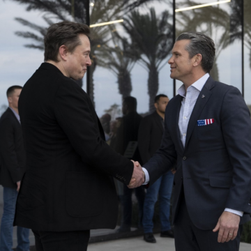 Photo News Story: US Secretary Of War Pete Hegseth Praises Tech Billionaire Elon Musk’s Ingenuity After Vising SpaceX’s Starbase