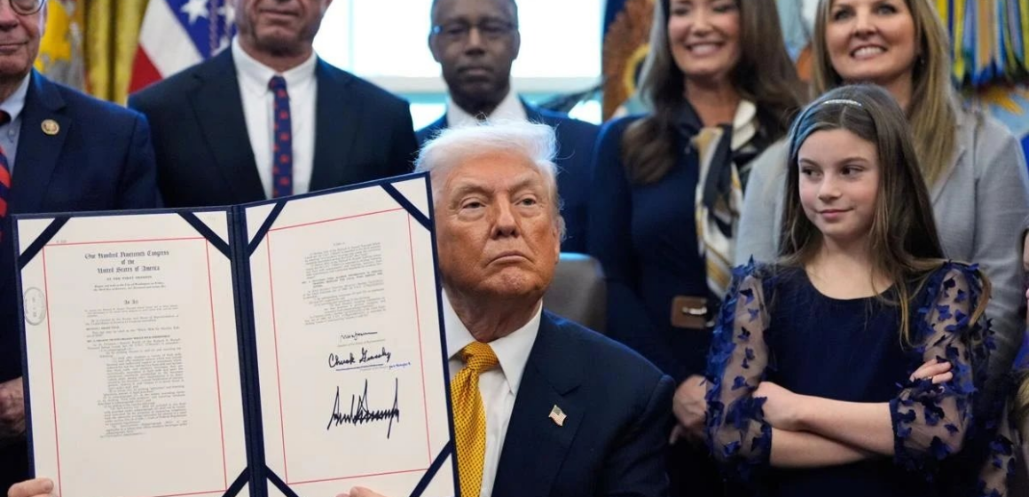 U.S President Trump Signs Whole Milk For Healthy Kids Act Into Law — Surrounded By The Farmers Who Make It All Possible.