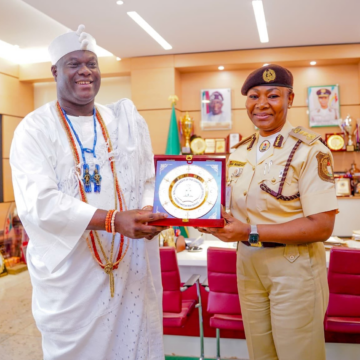 image Ooni Of Ife Visit Nigeria Immigration Service For Diplomatic Passport Renewal