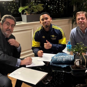 Gabriel Jesus Signs With Italian Agent Giovanni Branchini, As His New Representative With Immediate Effect.