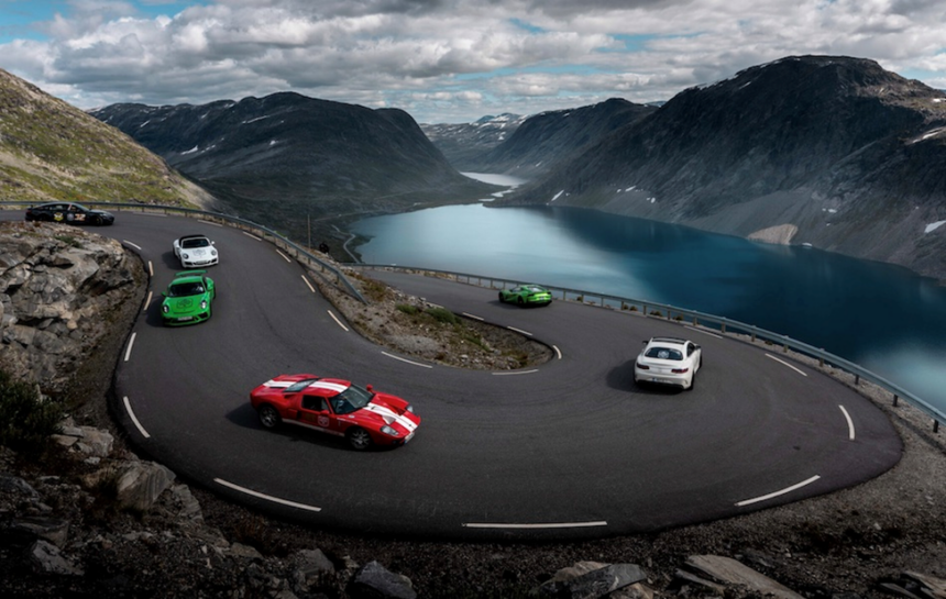 image CAR RALLY TOURISM