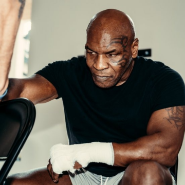 “Let’s Get Healthy Again”—American Former Boxer Mike Tyson Advocates