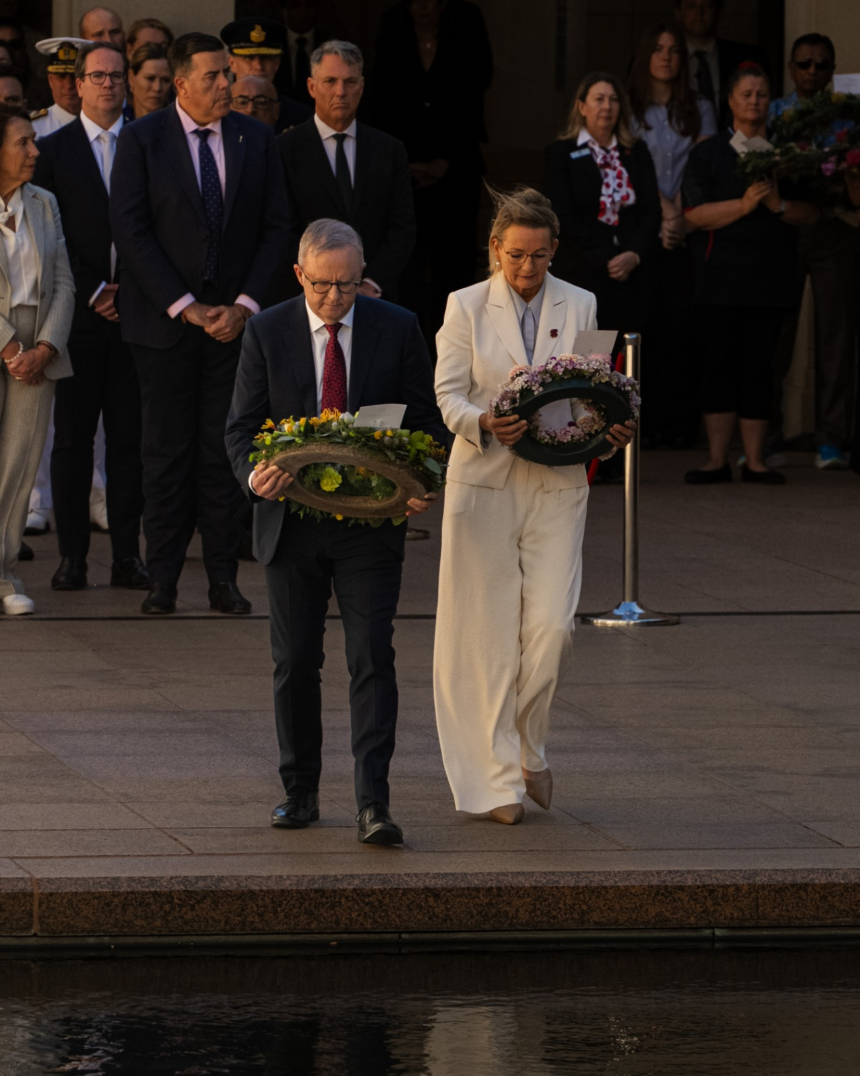 image Anthony Albanese: “Lest we forget.