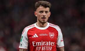 image Everton Lead Race For Ben White As Arsenal Open To Summer Sale