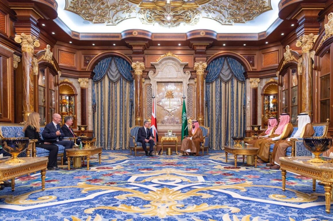 Photo News: HRH The Crown Prince Meets With UK Prime Minister Keir Starmer