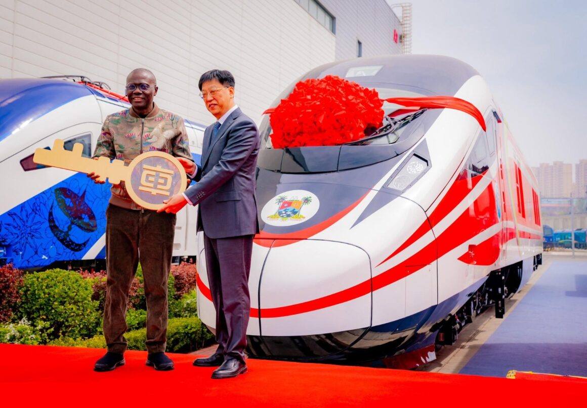 Lagos State Government Receives New Set Of 24-Car Trains To Strengthen The Red Line Fleet, Sanwo-Olu Vows ‘Efficient And Reliable’ Transport System.