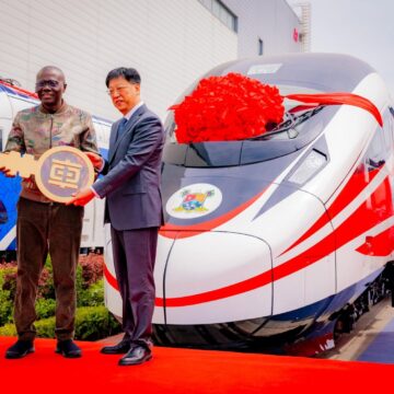 Lagos State Government Receives New Set Of 24-Car Trains To Strengthen The Red Line Fleet, Sanwo-Olu Vows ‘Efficient And Reliable’ Transport System.