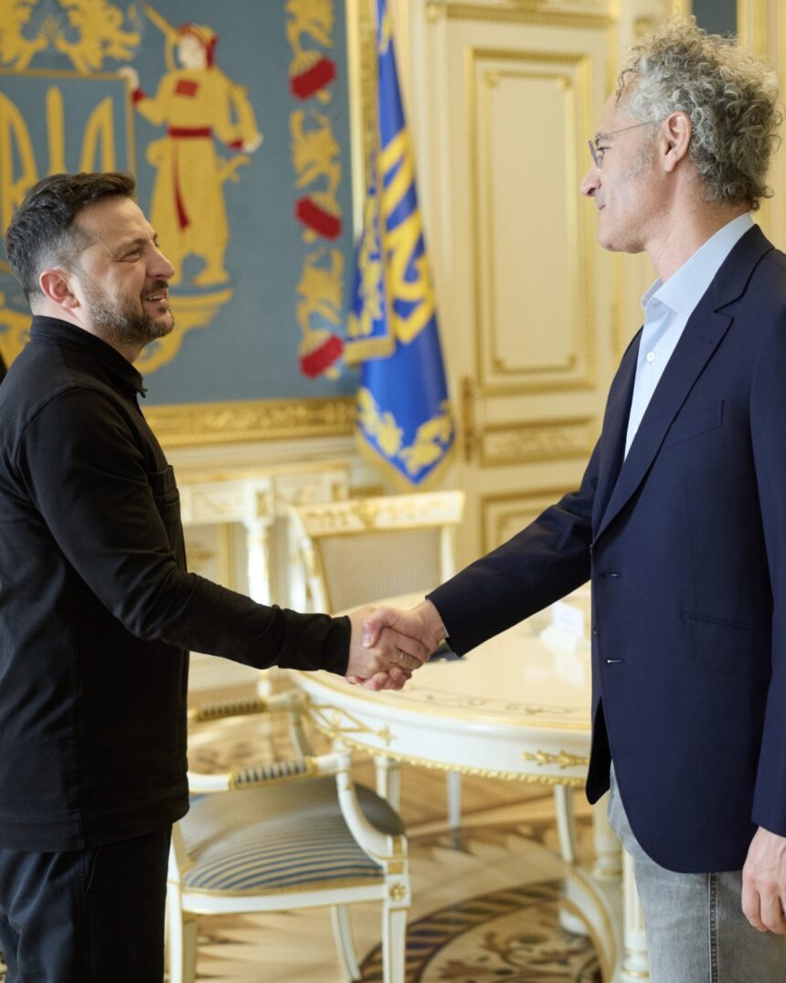 Photo News: Ukraine Develop Cooperation With American Defense Sector As Zelenskyy Meets US Tech Firm CEO