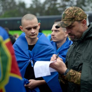 205 Of The 1,000-For-1,000 Prisoners Exchange Arrives Ukraine, “We Will Continue To Fight For Every Single Person Who Remains In Captivity.”—President Zelenskyy