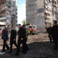Zelenskyy Honors The Memory Of Those Killed At The Site Of The Residential Building Destroyed By A Russian Missile Strike, Calls The World To Remember