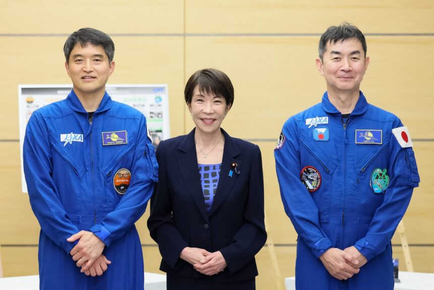 Japanese P.M Sanae Proudly Receives JAXA Astronauts Otui And Onishi Whom Report On Their Missions Aboard The International Space Station (ISS).