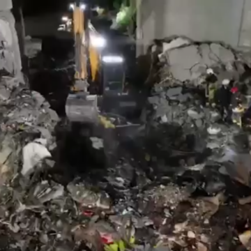 image 24 People Dead, 48 Wounded Including Children As Russian Bomb Strike For Three Days Straight, Zelenskyy Claims “It Is Ukraine That Is Defending Europe So That Such Strikes, Do Not Spread Further.”