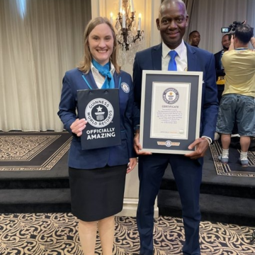 image Guinness World Record Presents Award Certificate To The President Of The Curaçao Football Federation, For The Smallest Country By Population To Qualify For The FIFA World Cup