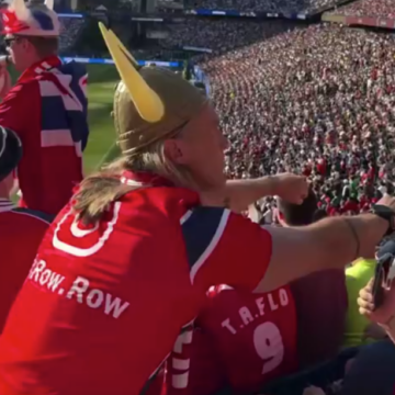 image FIFA Sport Story: Norwegians Doing A “Viking Row” Completely Take Over The Stadium Against Iraq