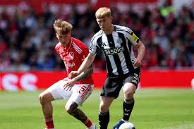 image Manchester United Identify Lewis Hall as Top Left-Back Target