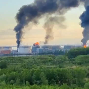 Ukraine Strike Against Russia Hit Important Facilities, President Zelenskyy Reports The Attack “Yielded Good Results”